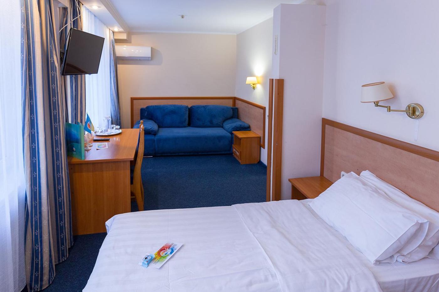 Truskavets 365 Hotel Екстериор снимка