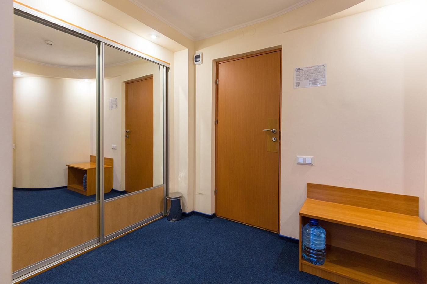Truskavets 365 Hotel Екстериор снимка