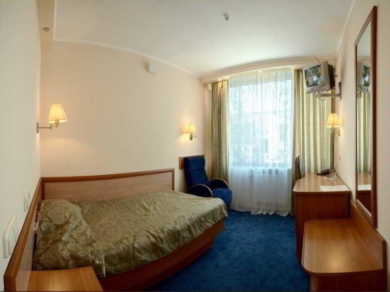 Truskavets 365 Hotel Екстериор снимка
