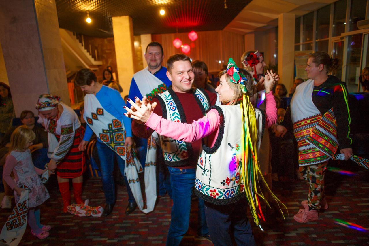 Truskavets 365 Hotel Екстериор снимка